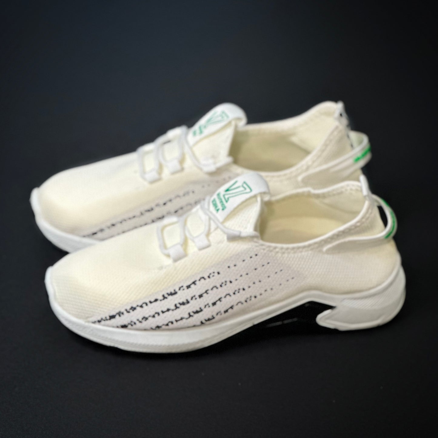 Walking Casual Outdoor White Shoes Lightweight Sneakers