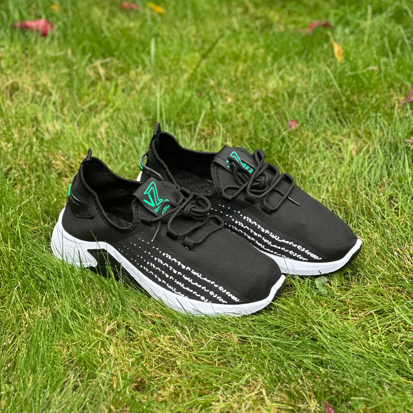 Walking Casual Outdoor Black Shoes Lightweight Sneakers