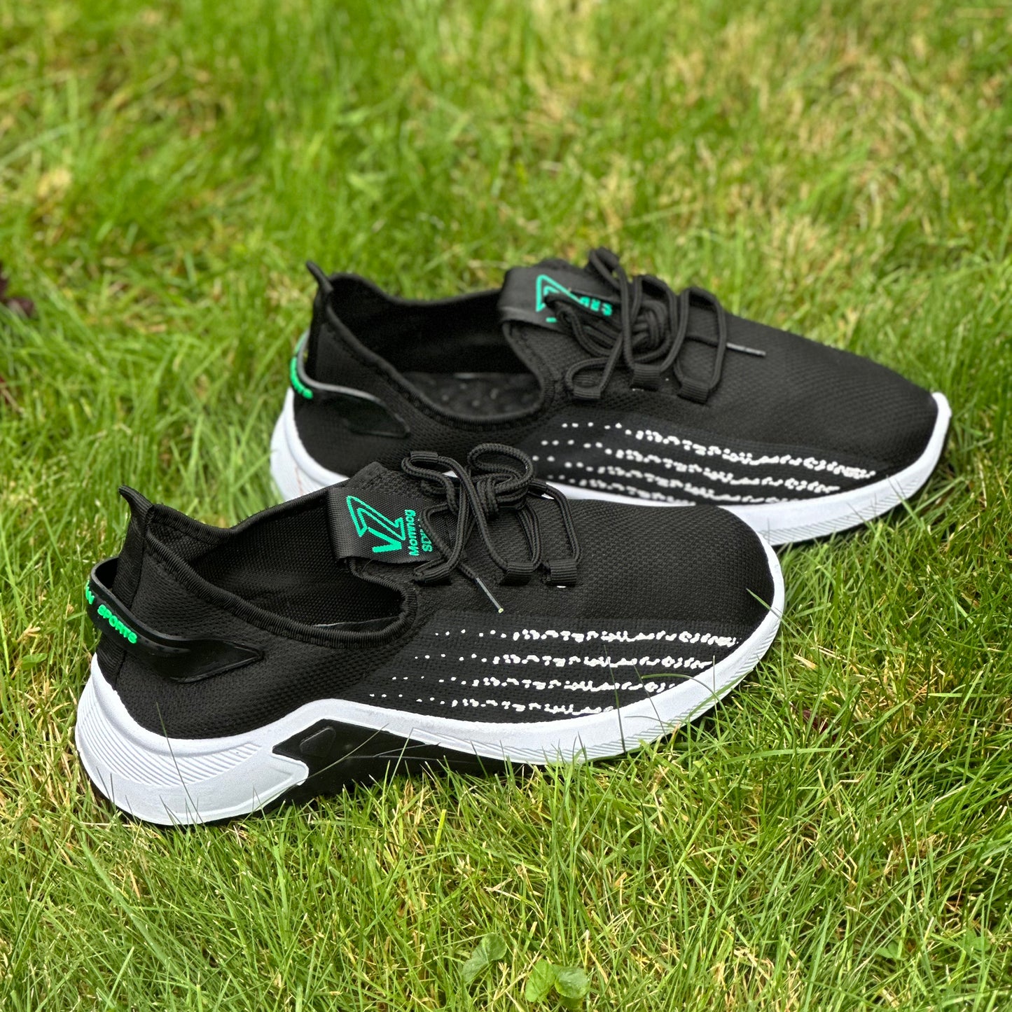 Walking Casual Outdoor Black Shoes Lightweight Sneakers