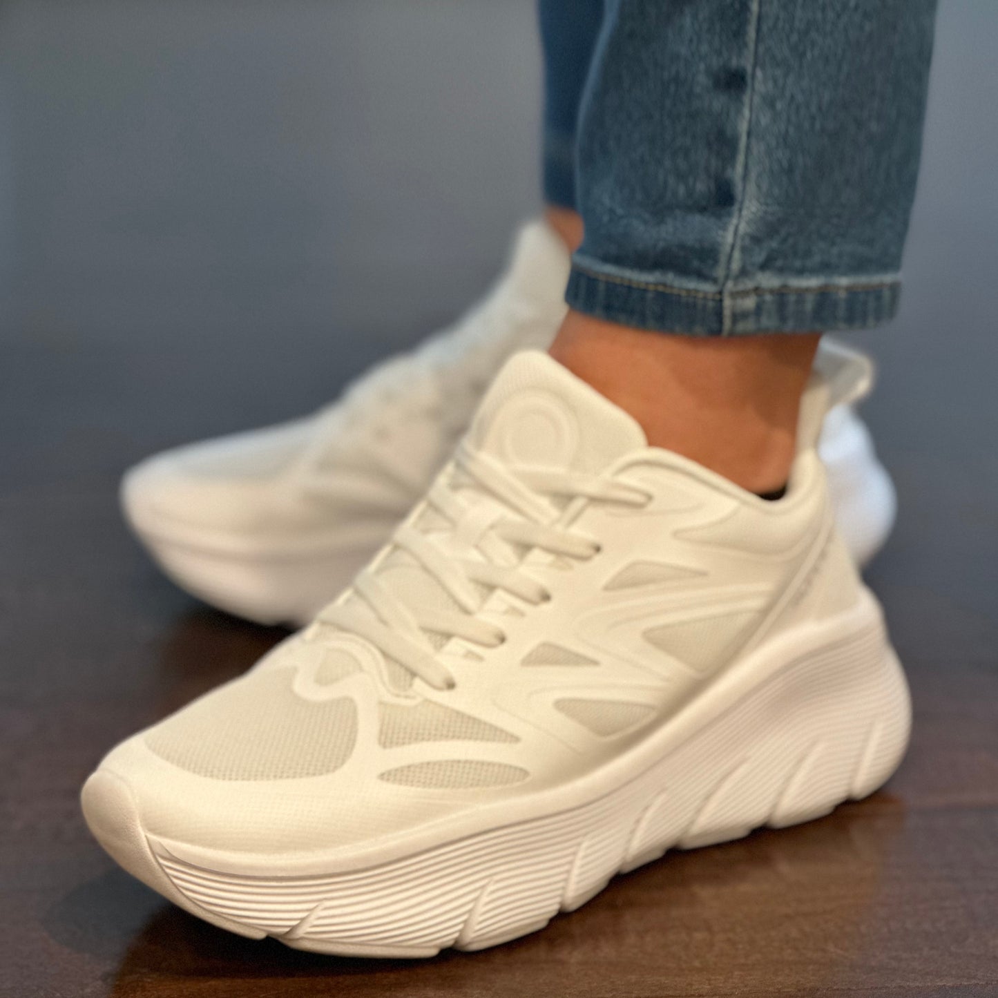 Running Outdoor women's white Shoes Lightweight Sneakers