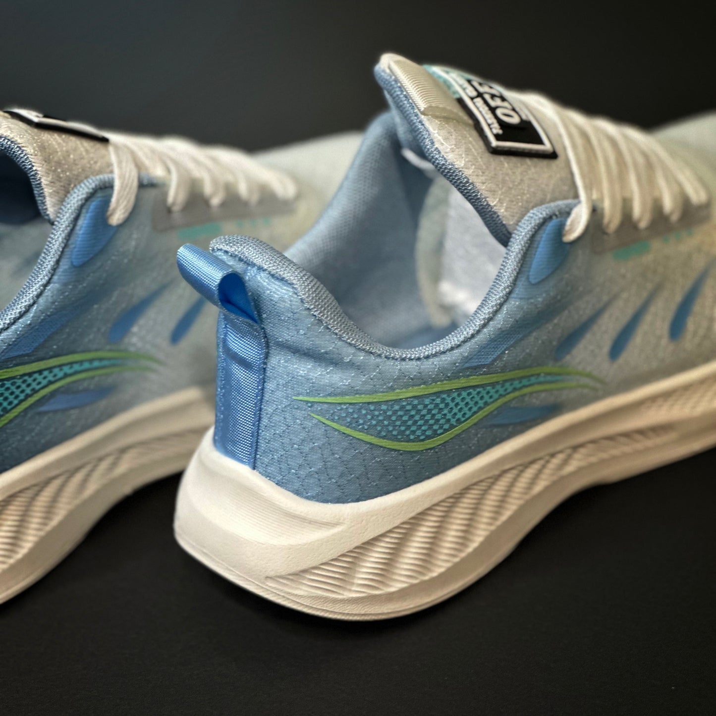 Running Outdoor men's white-blue Shoes Lightweight Sneakers